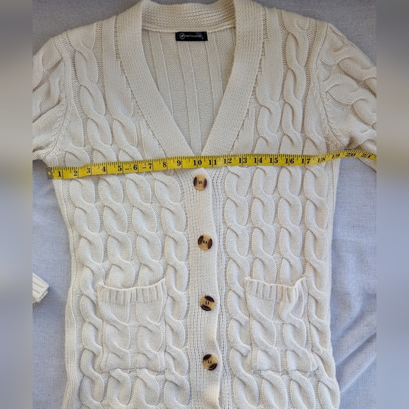 Long Chunky Cable Knit Cream Colored Cardigan Sweater Size Smallby Pretty Garden - Picture 3 of 5